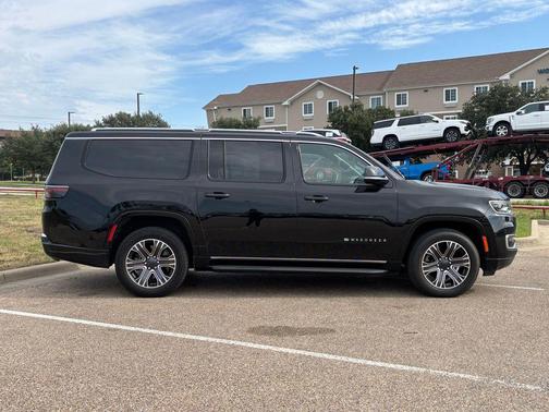 2024 Jeep Wagoneer L Series II 4x4