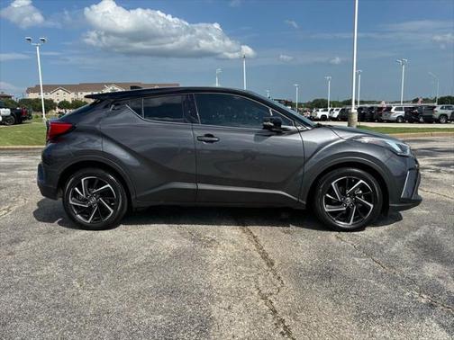 2022 Toyota C-HR Limited