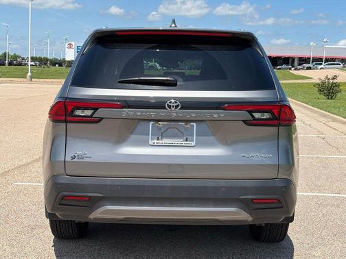 Heavy Metal 2025 Toyota Grand Highlander Platinum