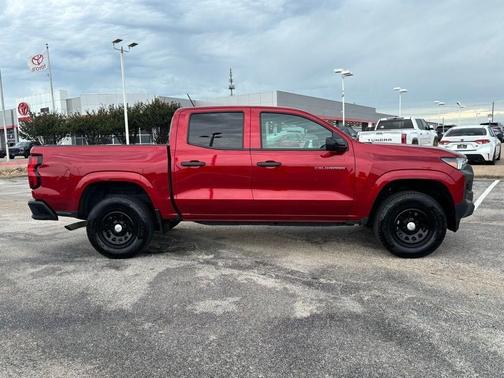2023 Chevrolet Colorado WT