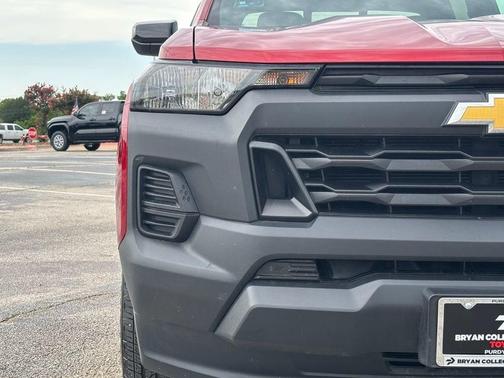 2023 Chevrolet Colorado WT