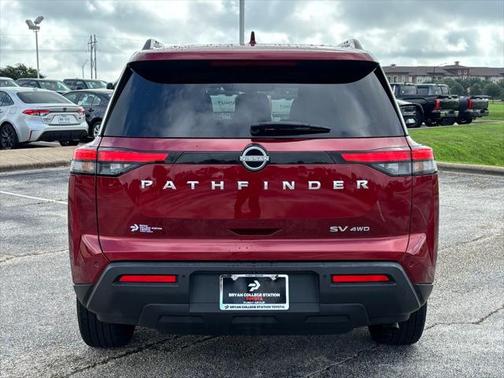 2024 Nissan Pathfinder SV 4WD