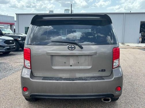 2014 Scion xB Base