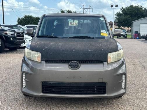2014 Scion xB Base