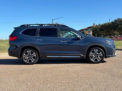 2023 Subaru Ascent Touring 7-Passenger