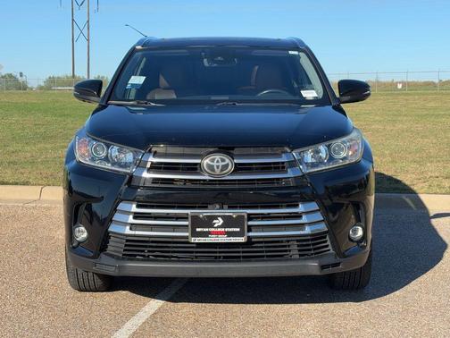2019 Toyota Highlander Limited Platinum