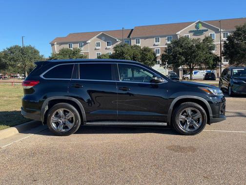 2019 Toyota Highlander Limited Platinum