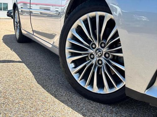 2019 Toyota Avalon Limited