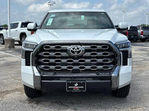 2025 Toyota Tundra Platinum