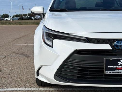 2024 Toyota Corolla Hybrid LE
