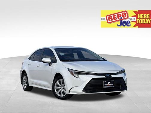 2024 Toyota Corolla Hybrid LE