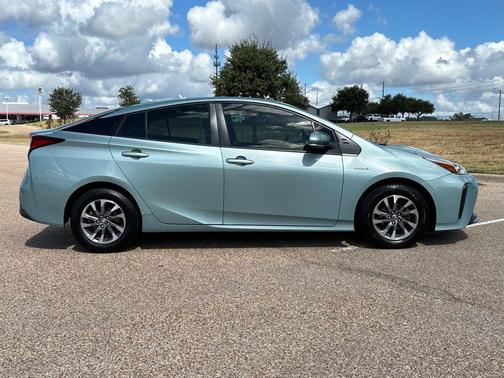 2021 Toyota Prius Limited
