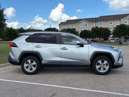 Silver Sky Metallic 2023 Toyota RAV4 XLE