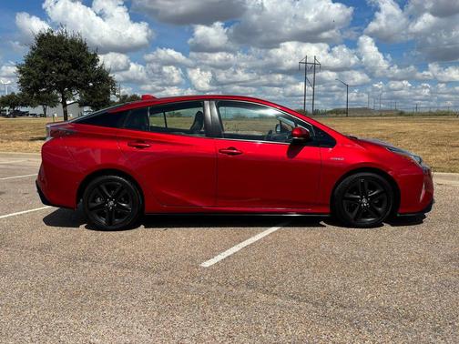 2017 Toyota Prius Four Touring