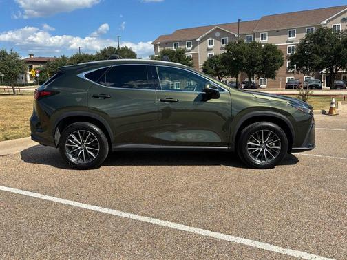 2023 Lexus NX 250 Premium