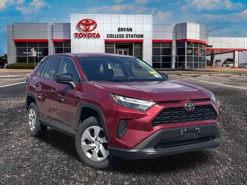 2023 Toyota RAV4 LE