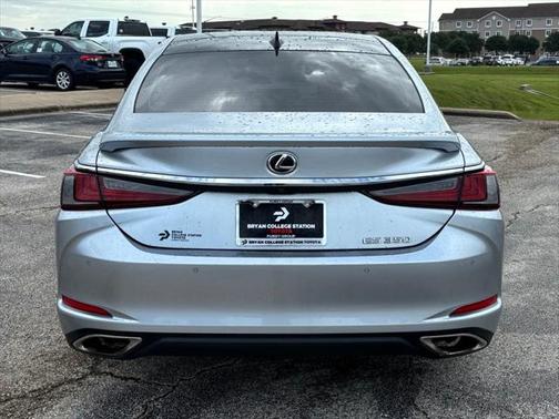 2023 Lexus ES 350 Luxury