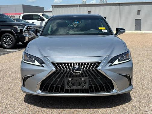 2023 Lexus ES 350 Luxury
