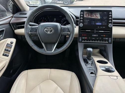 2021 Toyota Avalon XLE