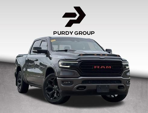 Granite Crystal Metallic Clearcoat 2022 RAM 1500 Limited