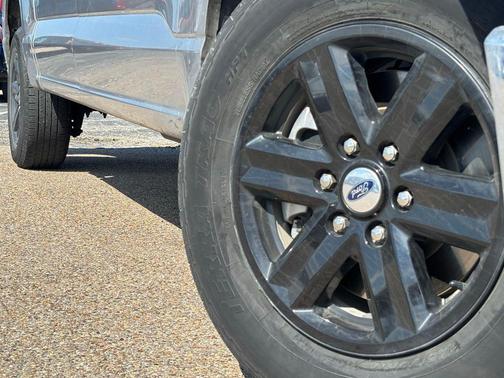 Iconic Silver Metallic 2023 Ford F-150 XLT