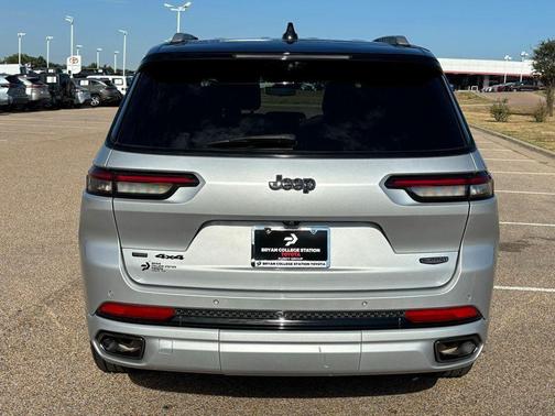 2023 Jeep Grand Cherokee L Summit