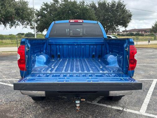 2016 Toyota Tundra SR5
