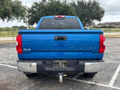 2016 Toyota Tundra SR5