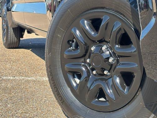 2024 Toyota Tundra SR