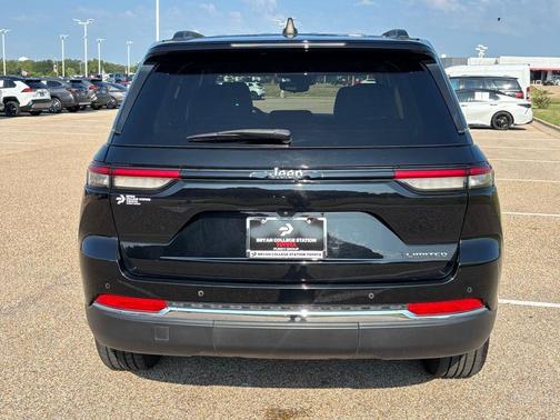2024 Jeep Grand Cherokee Limited X