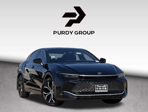 Black 2023 Toyota Crown XLE