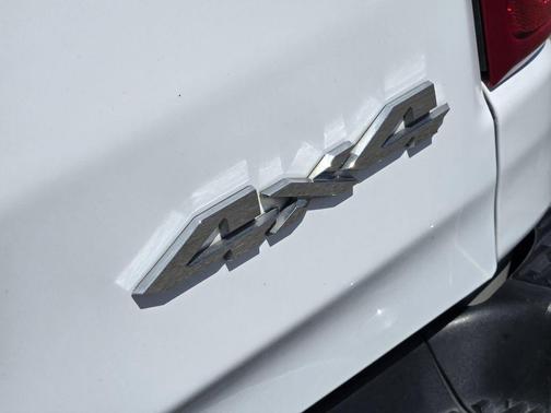 Bright White Clearcoat 2025 RAM 1500 Big Horn/Lone Star