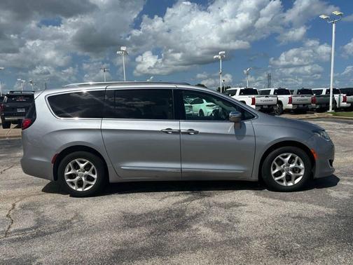 2020 Chrysler Pacifica Limited