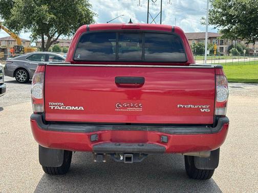 Barcelona Red Metallic 2015 Toyota Tacoma PreRunner
