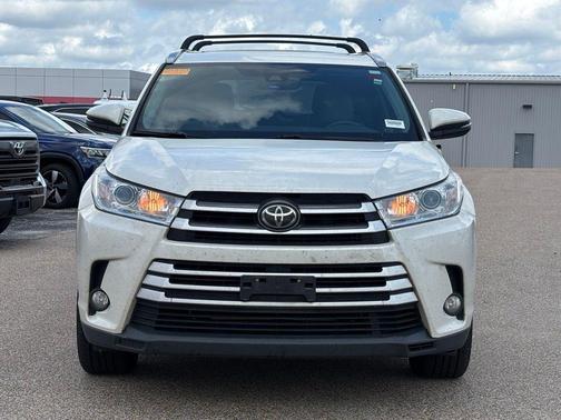 Blizzard Pearl 2018 Toyota Highlander XLE