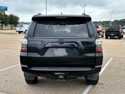 Midnight Black Metallic 2021 Toyota 4Runner SR5 Premium