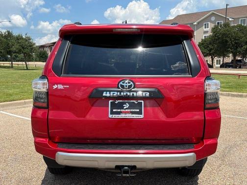 2024 Toyota 4Runner TRD Off Road