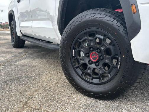2025 Toyota Tundra Hybrid TRD Pro