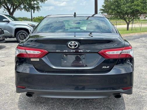2019 Toyota Camry XLE