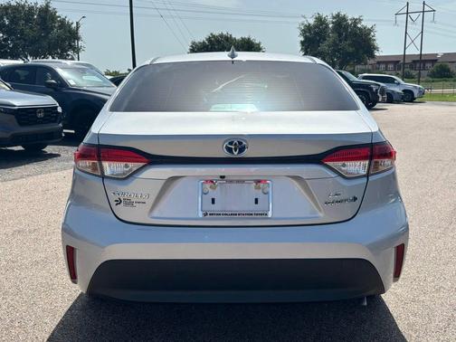 2023 Toyota Corolla Hybrid LE