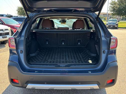 2024 Subaru Outback Touring