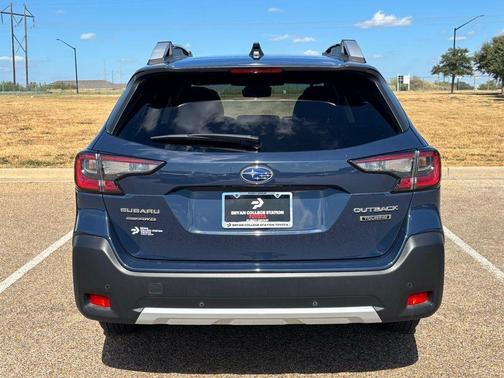 2024 Subaru Outback Touring
