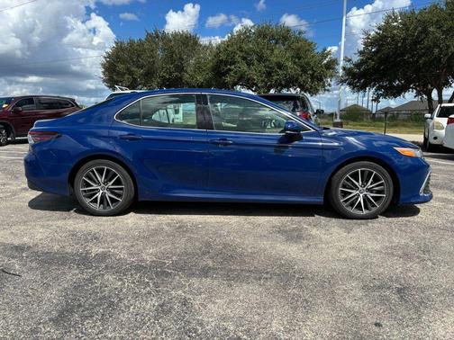 2024 Toyota Camry XLE