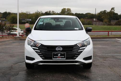 2024 Nissan Versa 1.6 S