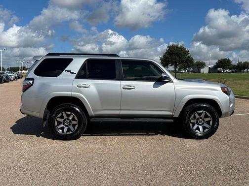 2023 Toyota 4Runner TRD Off Road