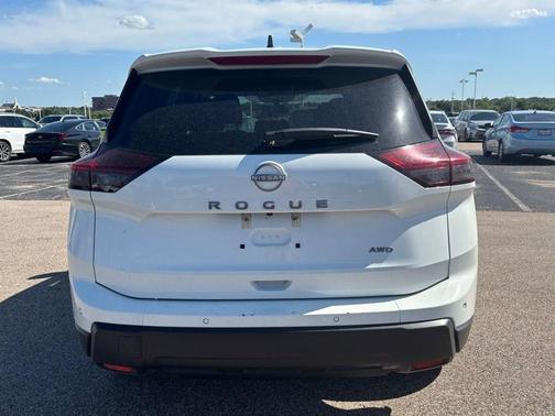 2024 Nissan Rogue S