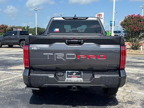 2025 Toyota Tundra Hybrid TRD Pro