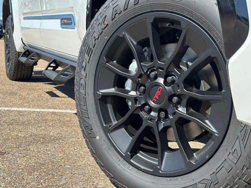 2026 Toyota Tundra Hybrid 1794 Edition