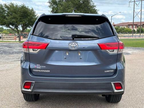 Shoreline Blue Pearl 2019 Toyota Highlander Limited Platinum