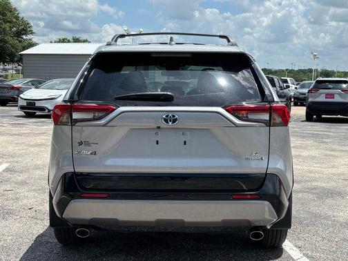 Silver Sky Metallic 2024 Toyota RAV4 Hybrid SE